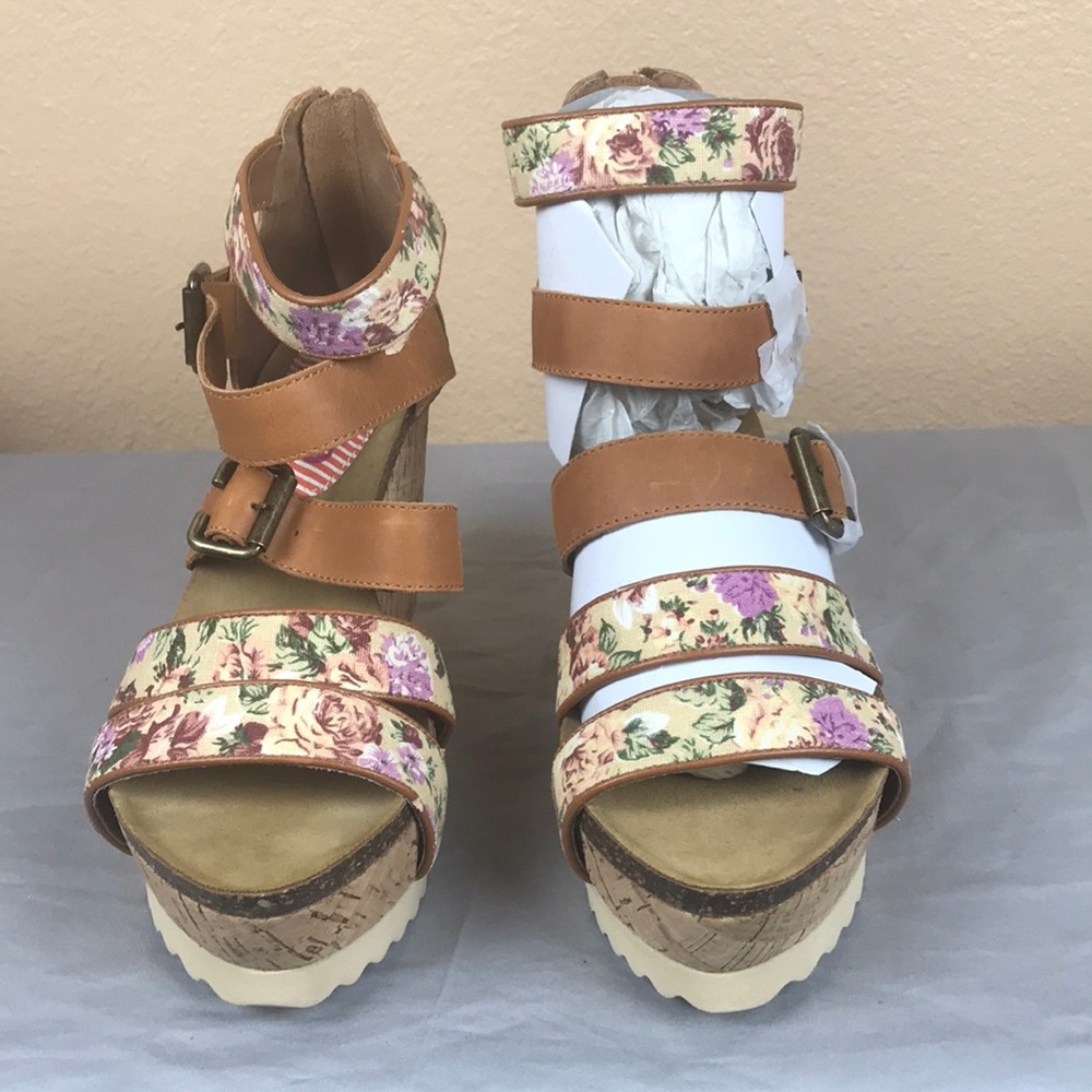 80%20 Willa Buckled Wedge Sandals Size 8.5 M - Picture 2 of 7